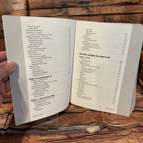 Dreamweaver CS5 Missing Manual Adobe Web Design O'Reilly HTML CSS Guide Book - Picture 11 of 15